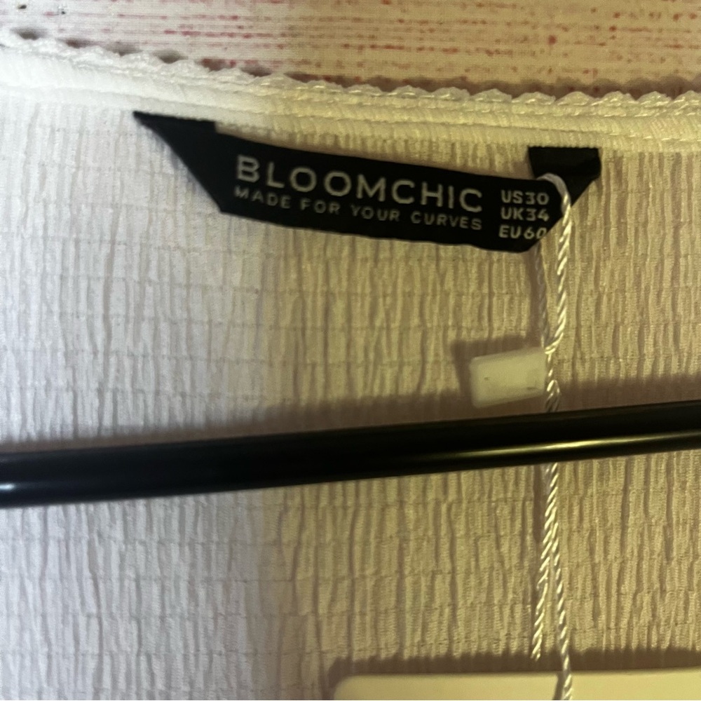 Bloomchic White Button-Down A-Line Square Necklec… - image 2